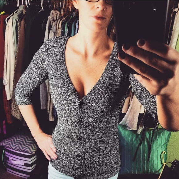 Dkny Sweaters - Donna Karen New York Jean's S Grey Knit Cardigan